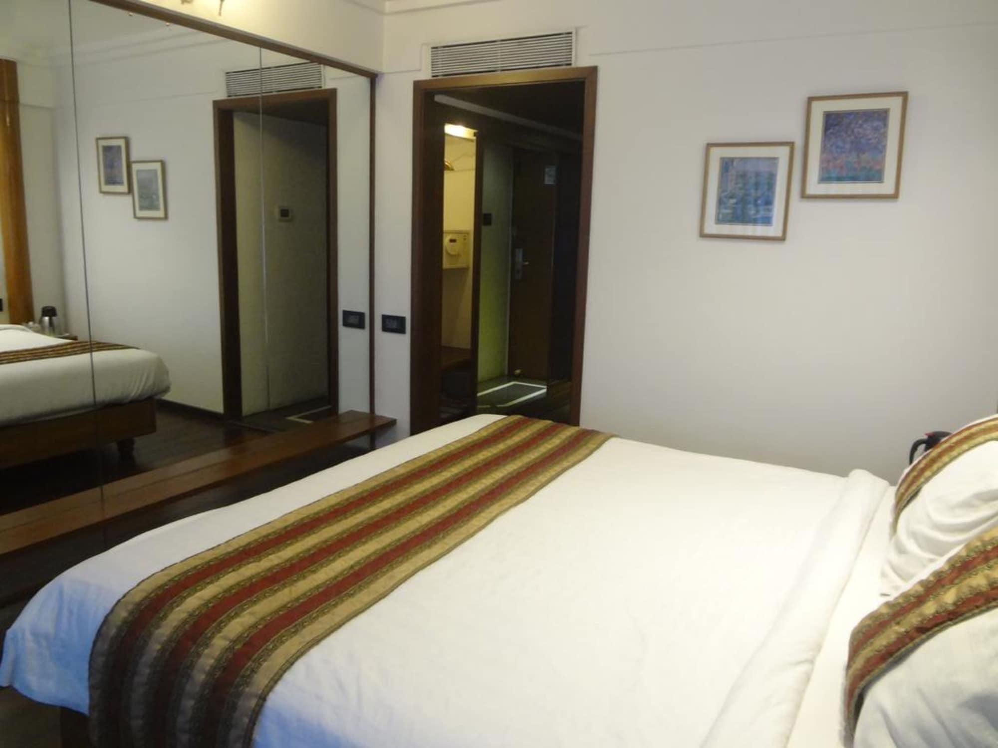 Executive Double Room,1440361234:JPEG
